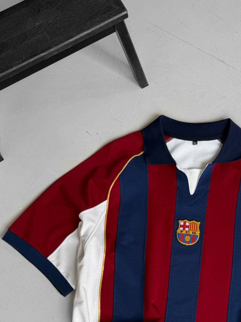 2001-2002 Barcelona Home Shirt - Vintage Football Jersey - Retro Soccer Kit