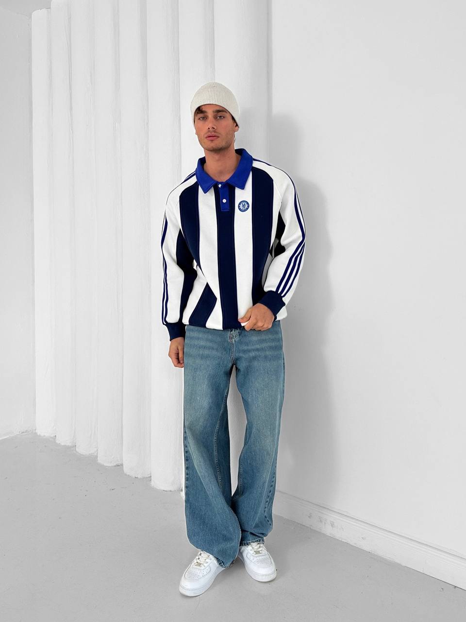 Navy and white padded stripe rugby polo sweatshirt with crest embroidery – Withinblack