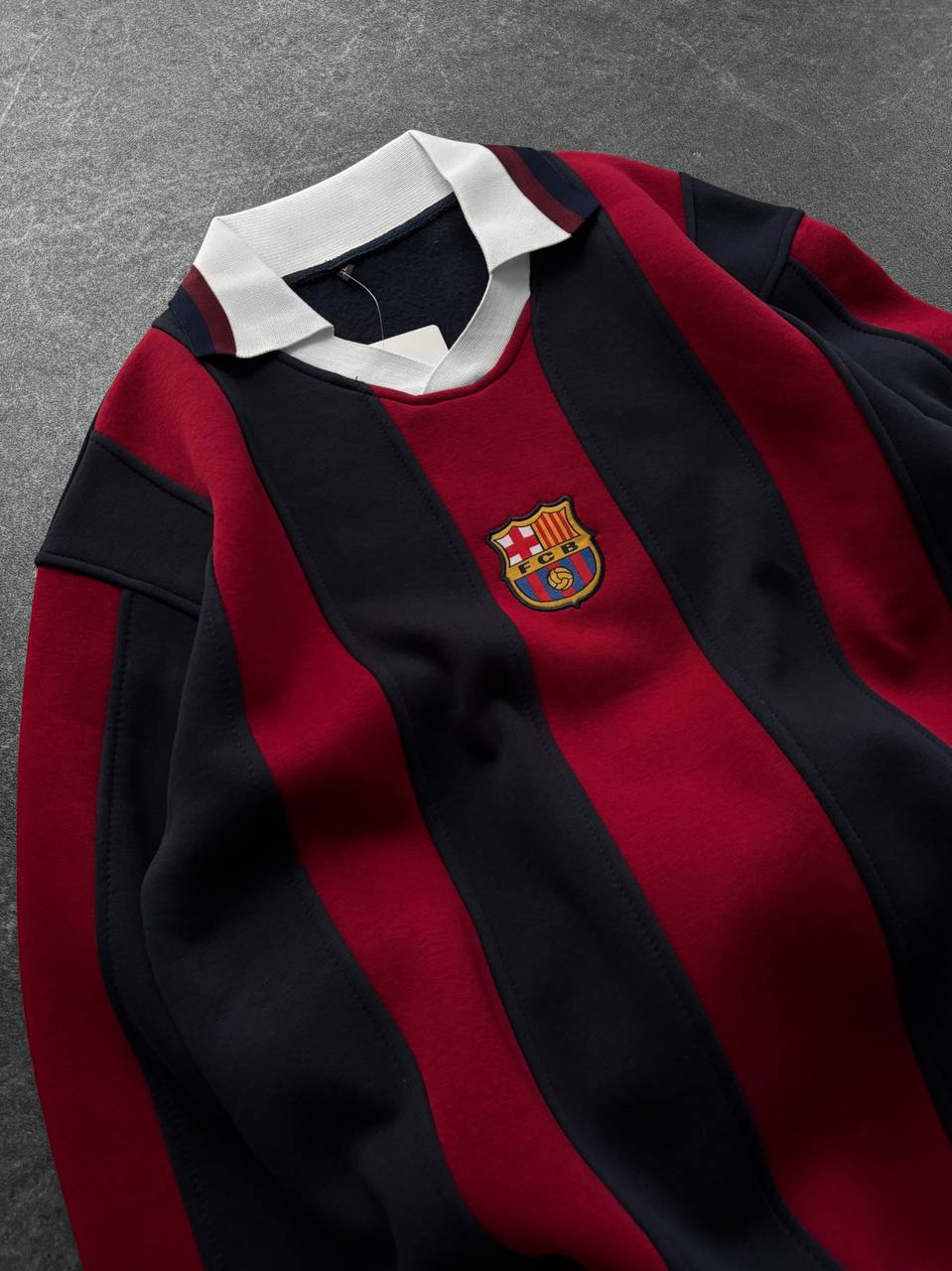 90s FC Barcelona Retro Jersey, Blokecore Barça Sweatshirt