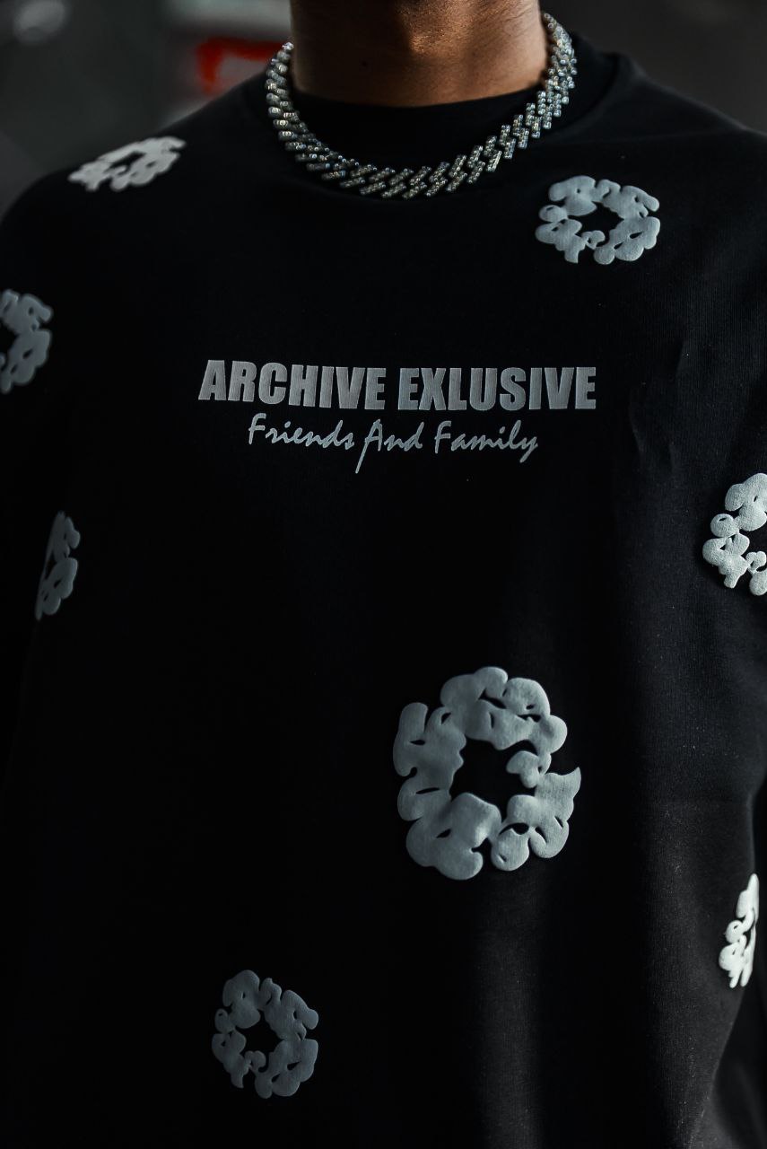 Archive Exclusive Friends and Family Graphic Cotton Tee