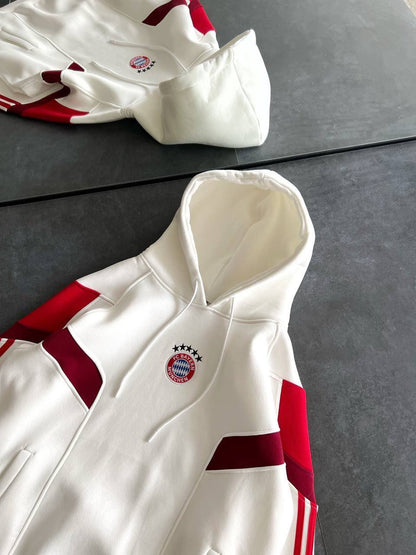 Bayern Munich Logo Hooded Oversized Sweatshirt - Stylish and Comfortable