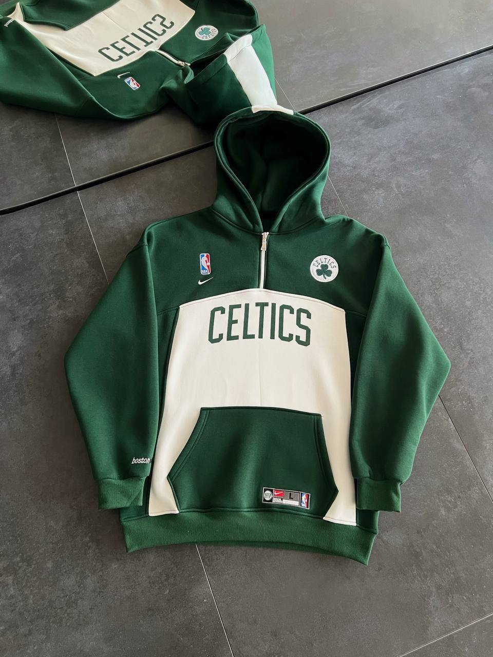 Boston Celtics Oversized Hoodie with Pockets