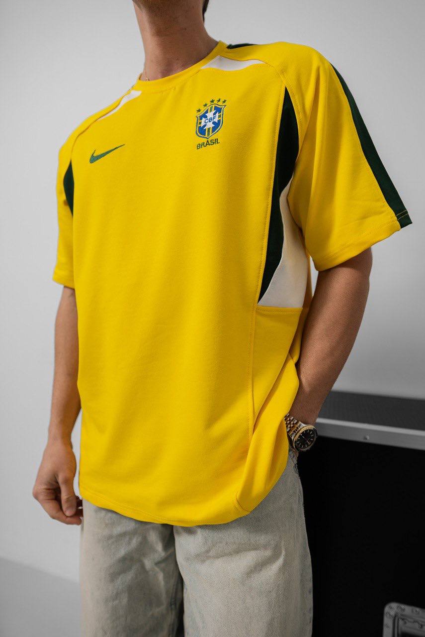 Brazil 2002 Home Jersey - Vintage Football Jersey - Retro Soccer Kit