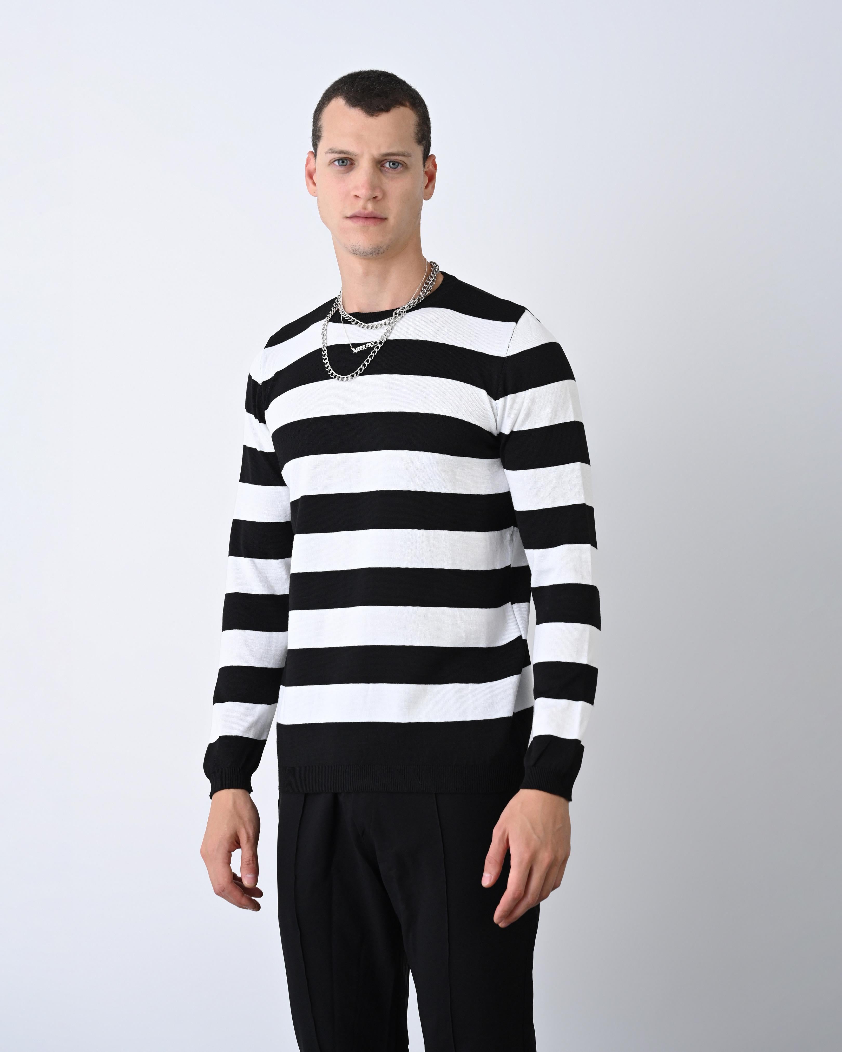 Casual Men's Knitwear with Dual-Tone Stripe Detail