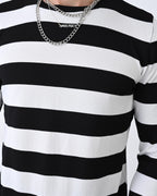 Casual Men's Knitwear with Dual-Tone Stripe Detail