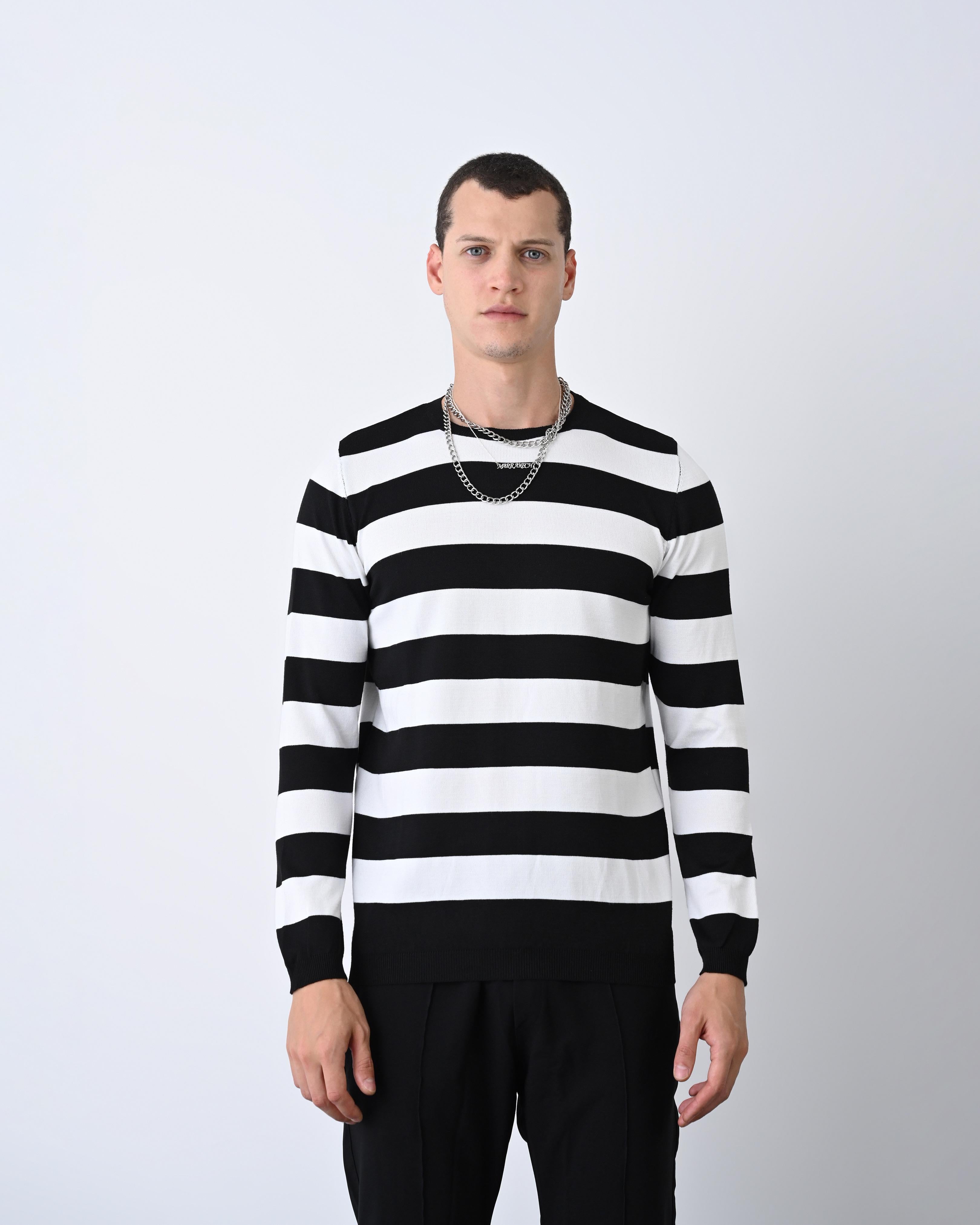 Casual Men's Knitwear with Dual-Tone Stripe Detail