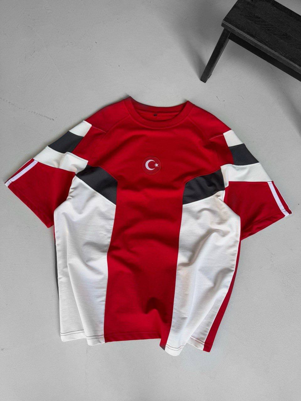 Deftlouwear Oversize T-Shirt - Style and Comfort in Every Move