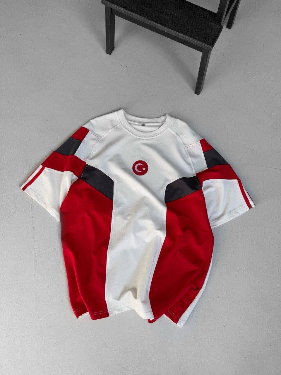 Deftlouwear Oversize T-Shirt - Style and Comfort in Every Move