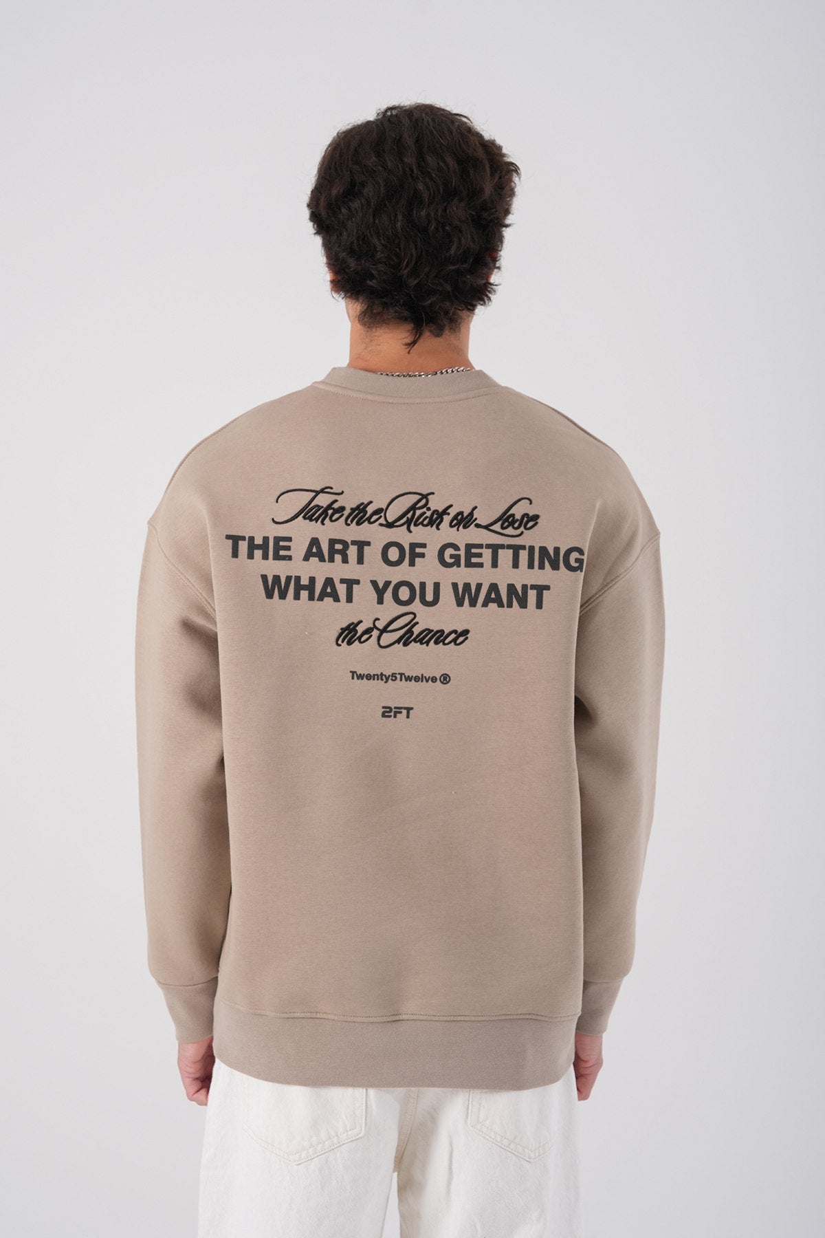 Design Club' Oversized Sweatshirt: The New Icon of Urban Style