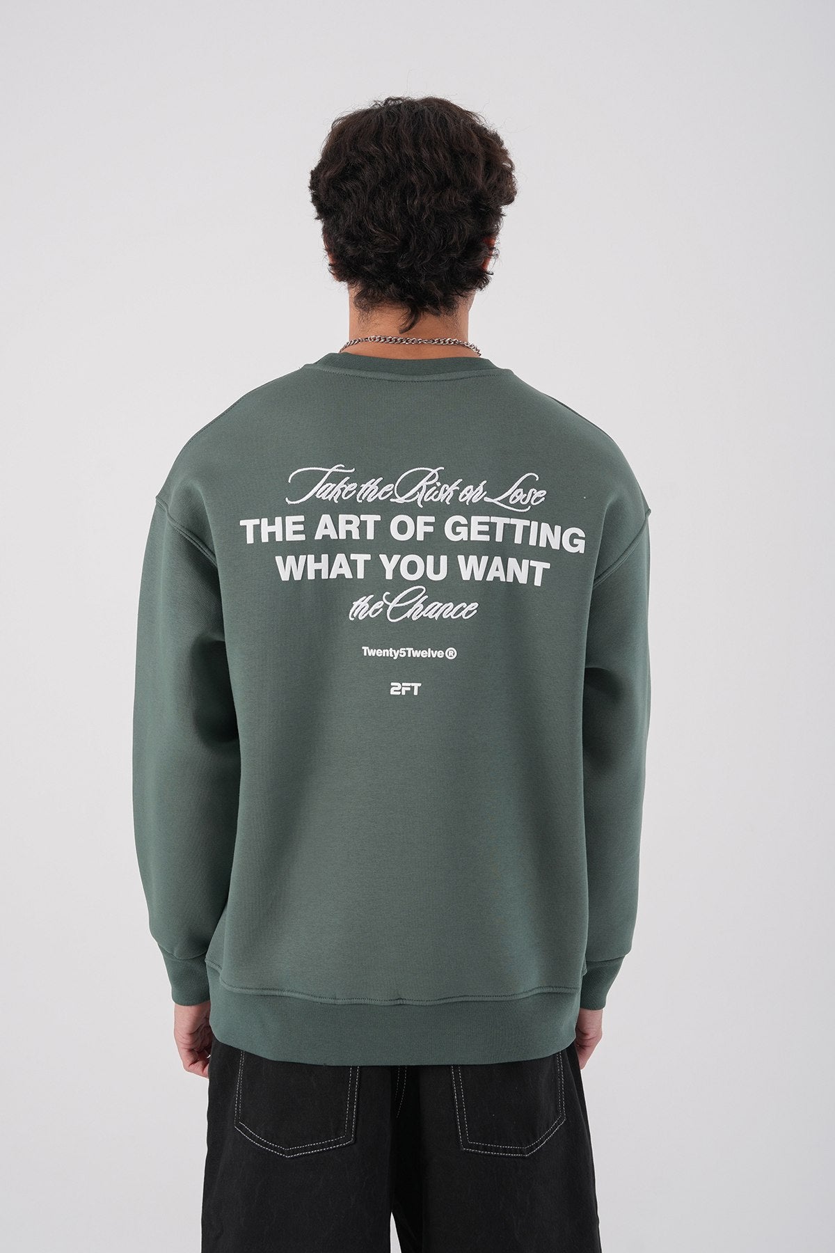 Design Club' Oversized Sweatshirt: The New Icon of Urban Style