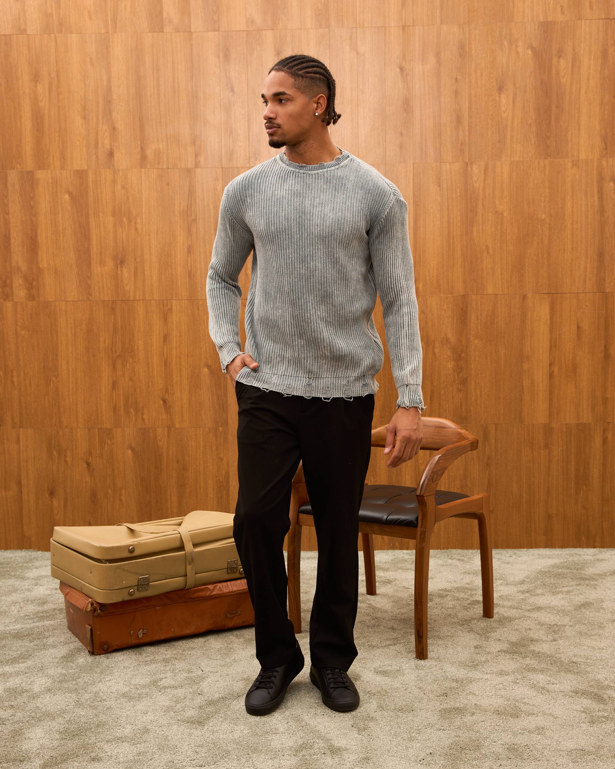 Distressed Ribbed Knit Sweater for Men - Oversize Washed Grunge Crewneck Pullover