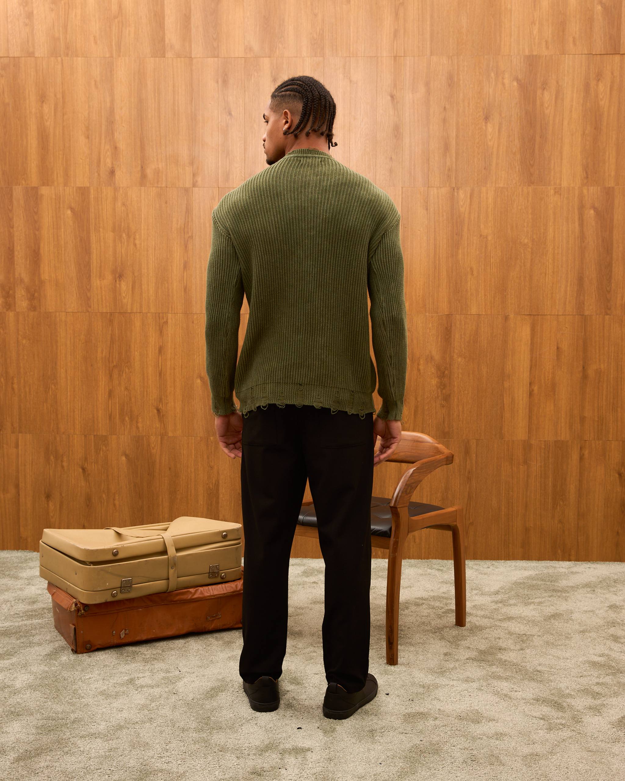 Distressed Ribbed Knit Sweater for Men - Oversize Washed Grunge Crewneck Pullover