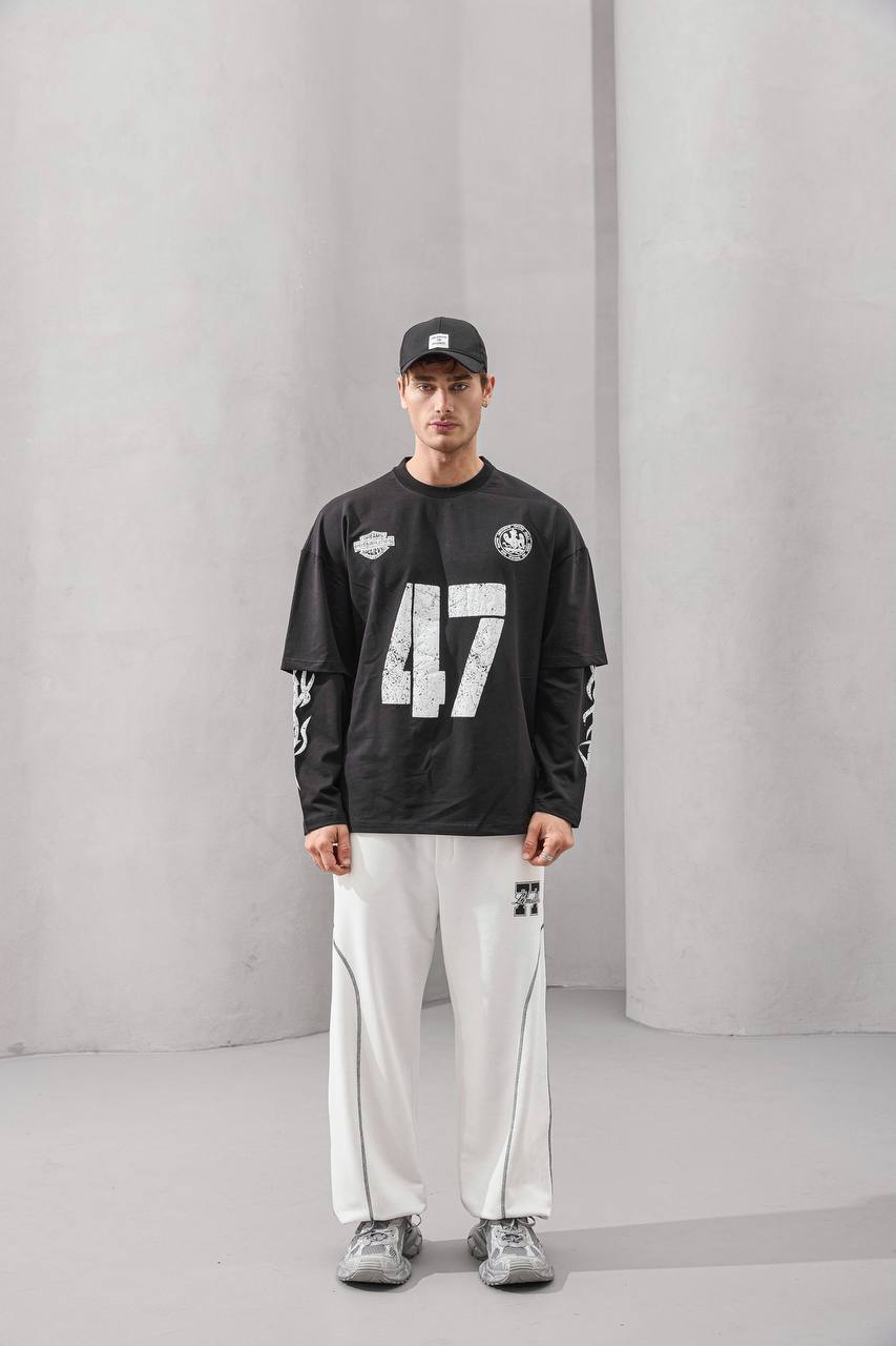 Double-Layer "47" Graphic Long Sleeve Tee