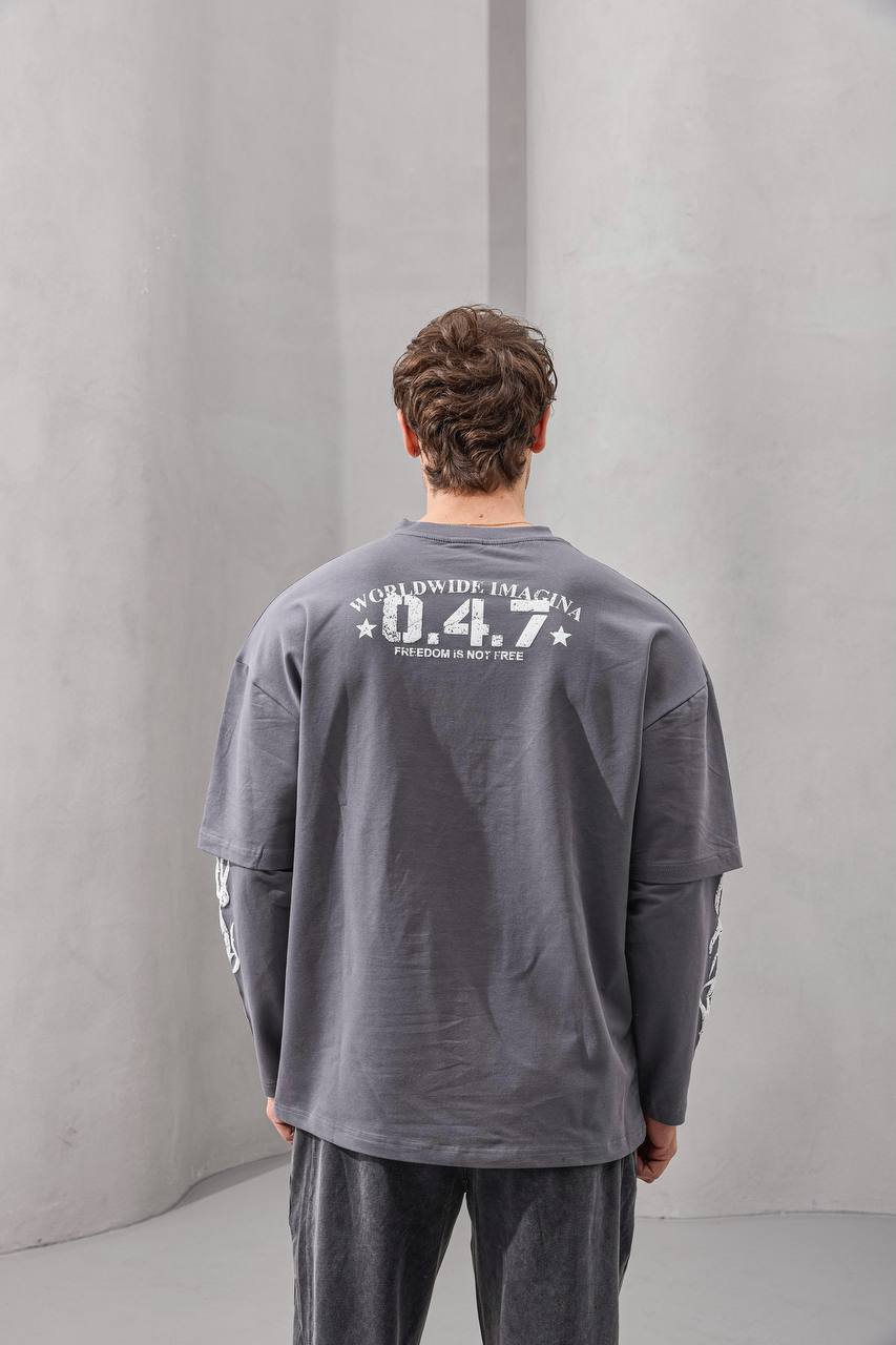 Double-Layer "47" Graphic Long Sleeve Tee