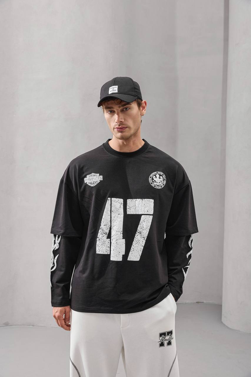 Double-Layer "47" Graphic Long Sleeve Tee