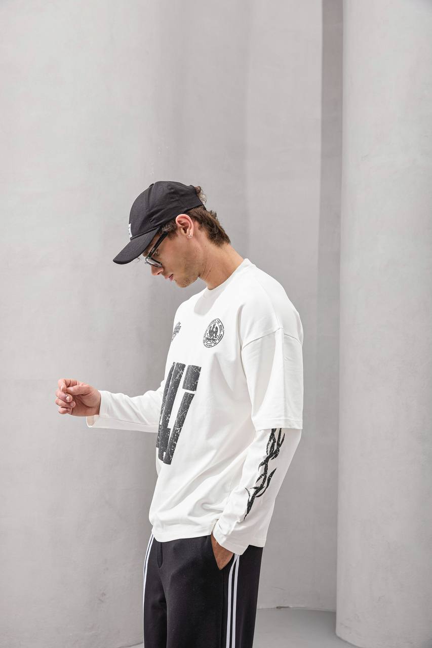 Double-Layer "47" Graphic Long Sleeve Tee