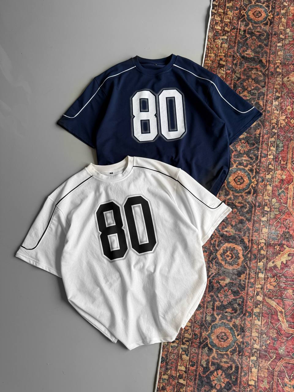 Eighty Unisex Oversize T-Shirt