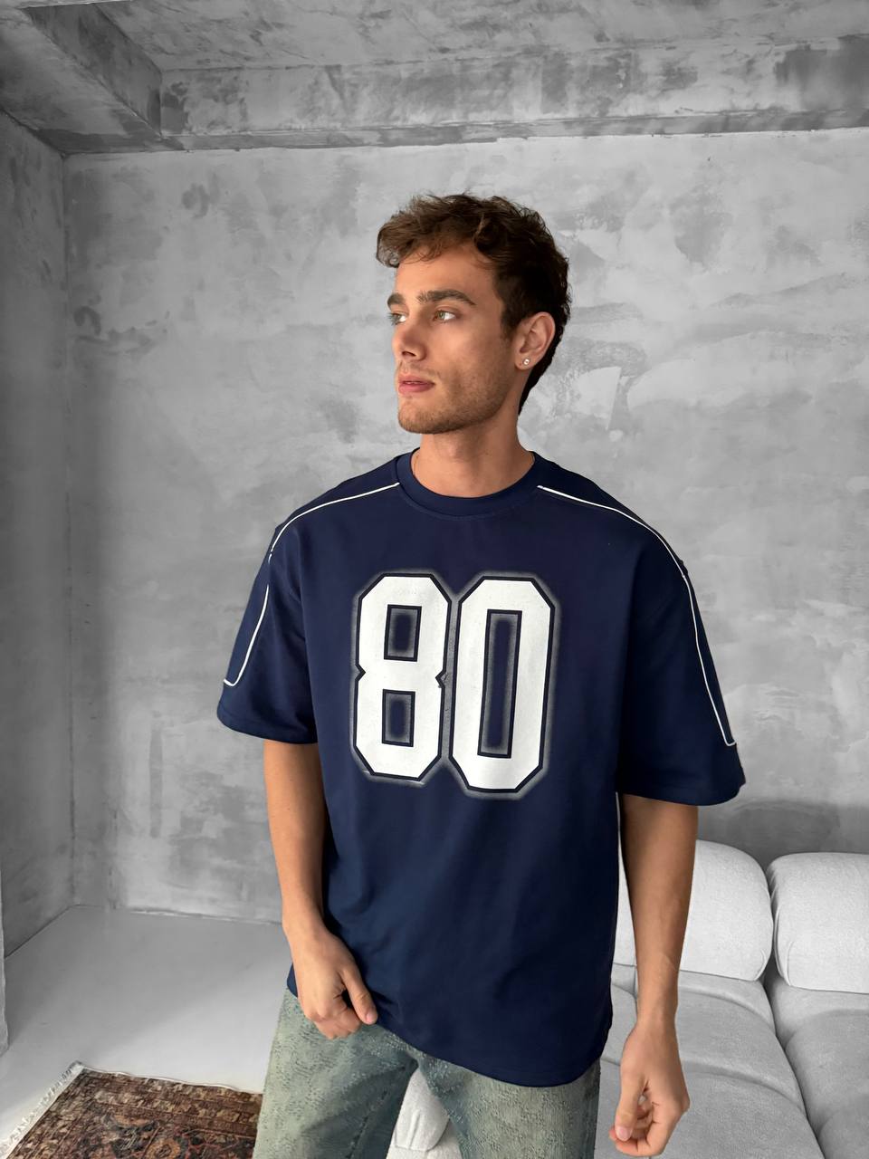Eighty Unisex Oversize T-Shirt