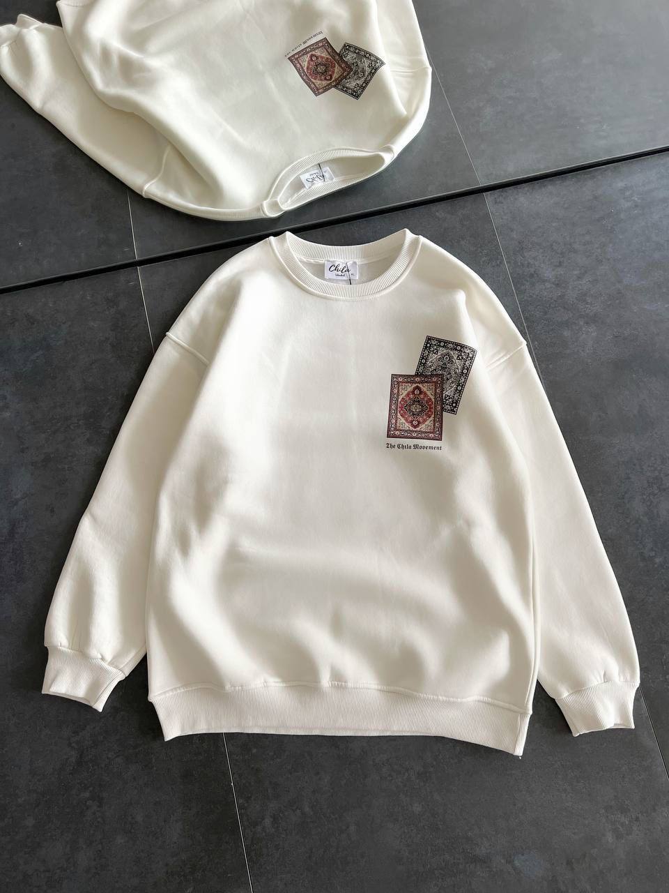 Ethnic Rug Pattern Oversized Sweatshirt - Cozy and Stylish Streetwear