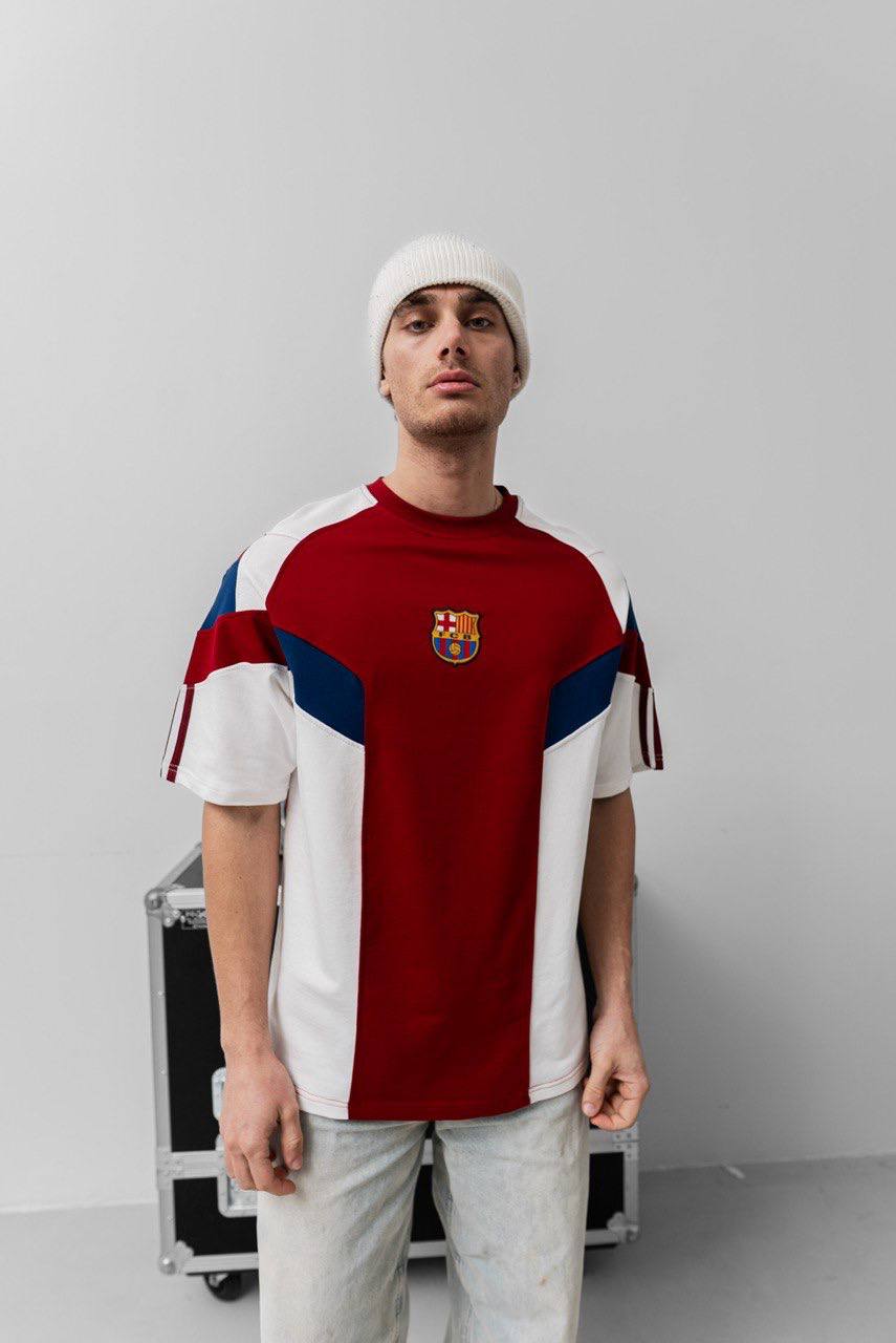 FC Barcelona Logo T-Shirt - Style and Club Allegiance