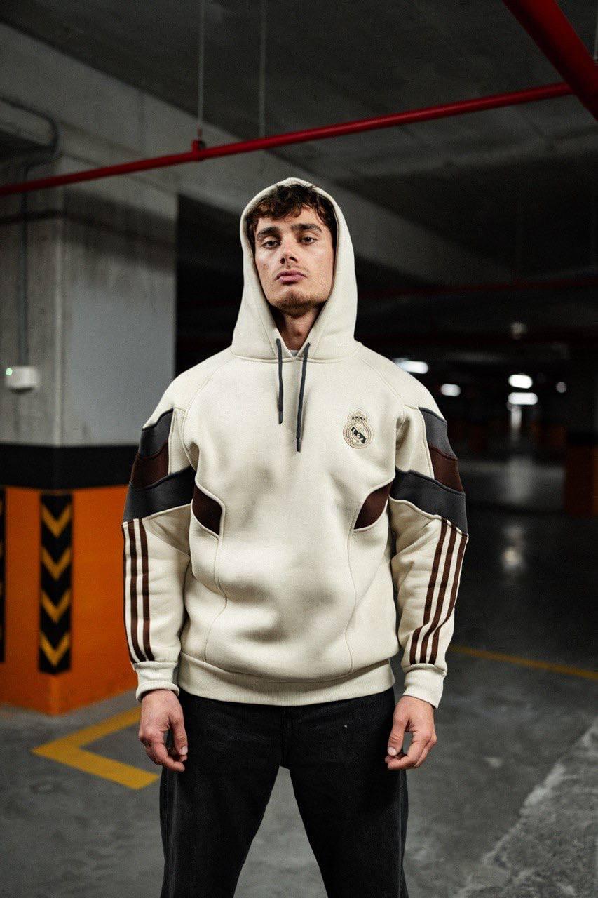Real Madrid Hooded Oversized Sweatshirt - Stylish and Comfortable.