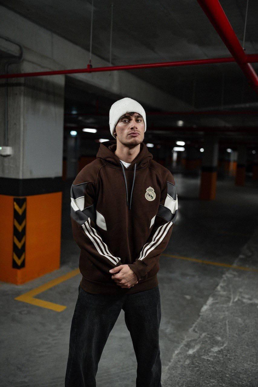 Real Madrid Hooded Oversized Sweatshirt - Stylish and Comfortable.