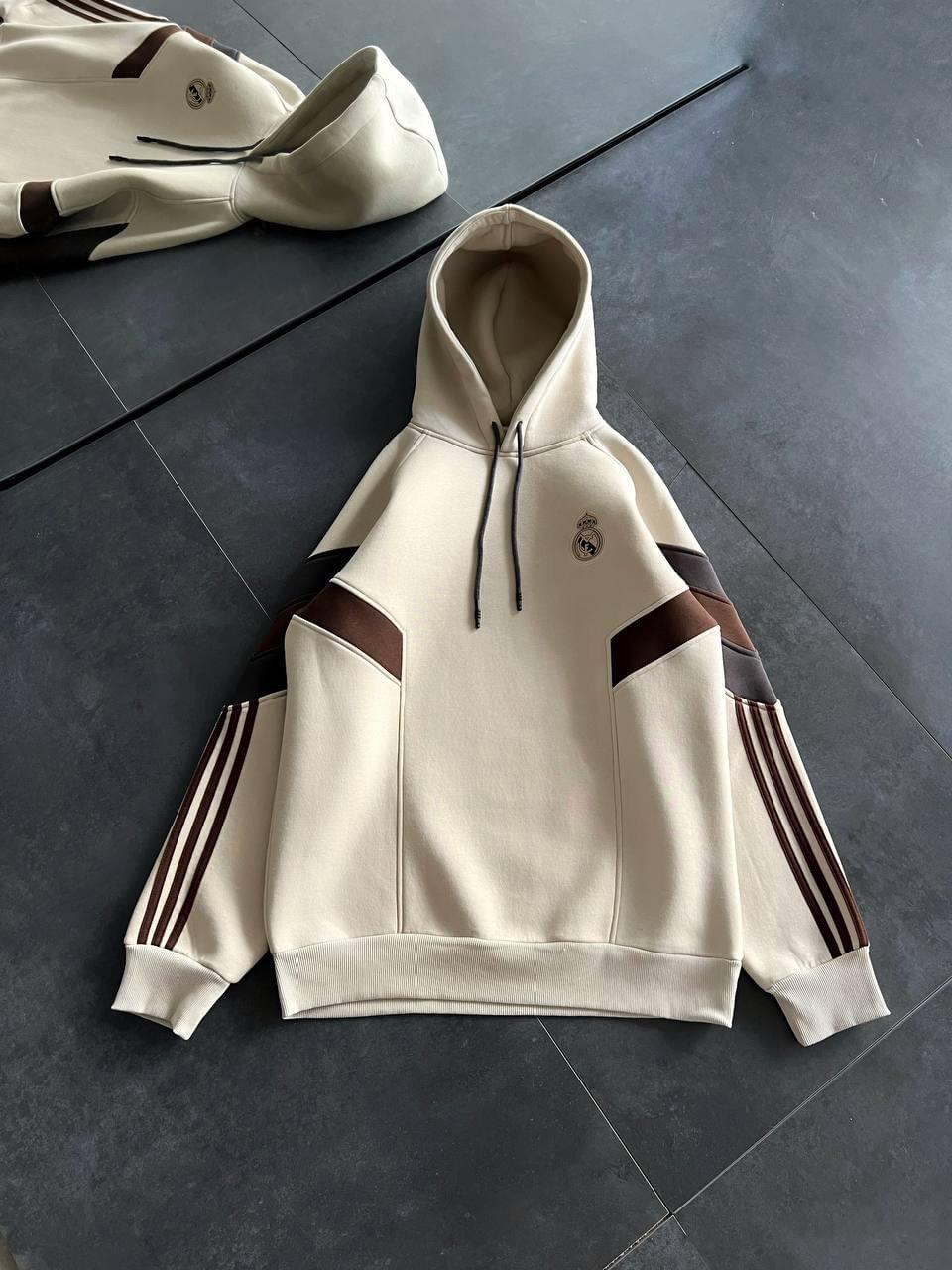 Real Madrid Hooded Oversized Sweatshirt - Stylish and Comfortable.