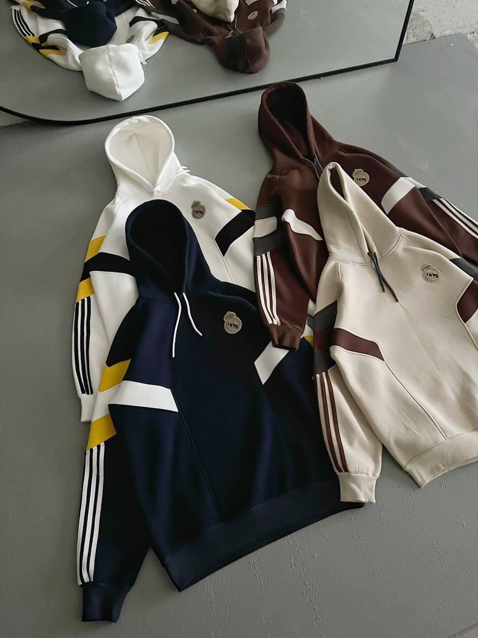 Real Madrid Hooded Oversized Sweatshirt - Stylish and Comfortable.