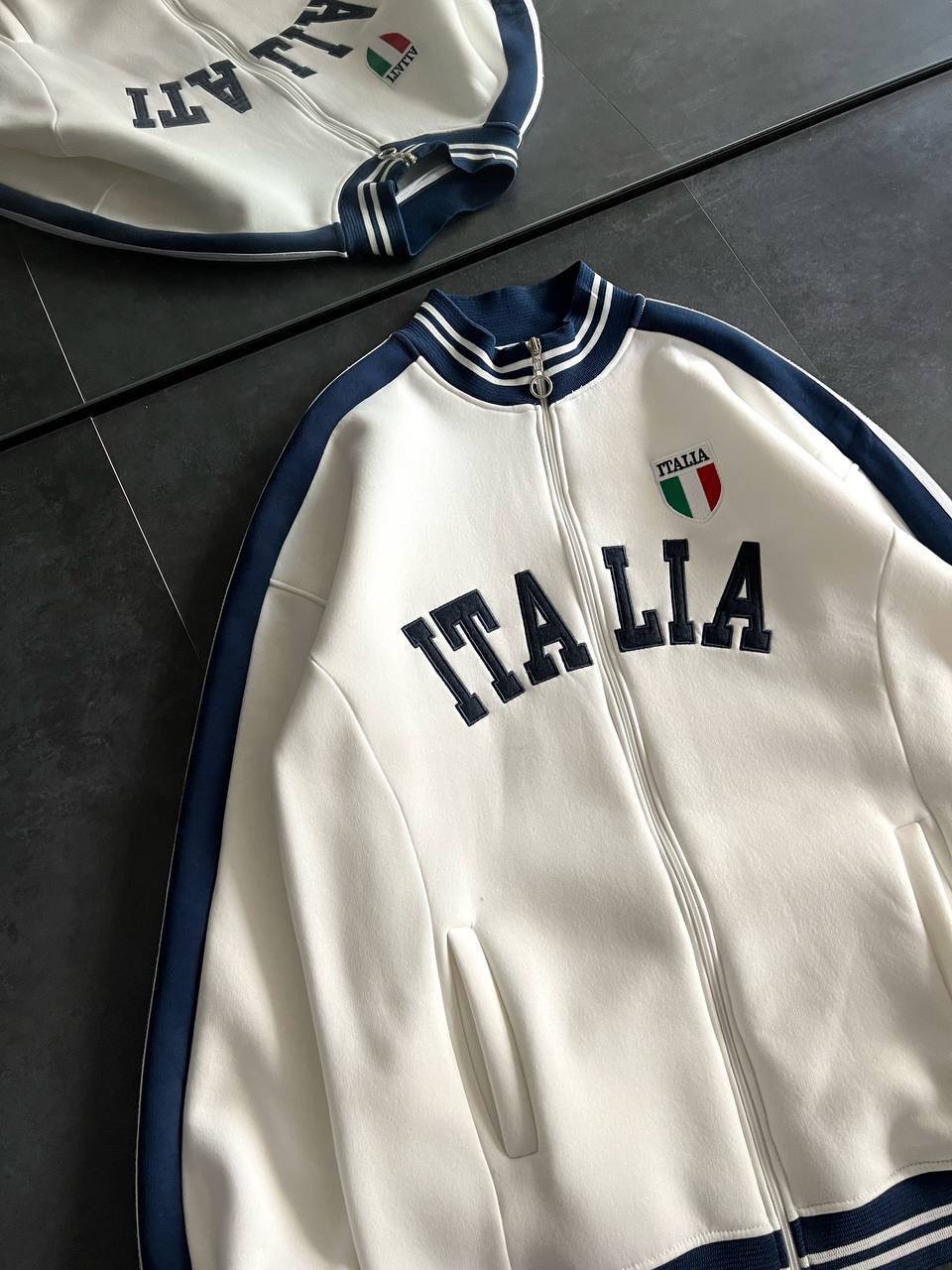 Italia Logo Oversized 3-Thread Fleece-Lined Compact Cardigan