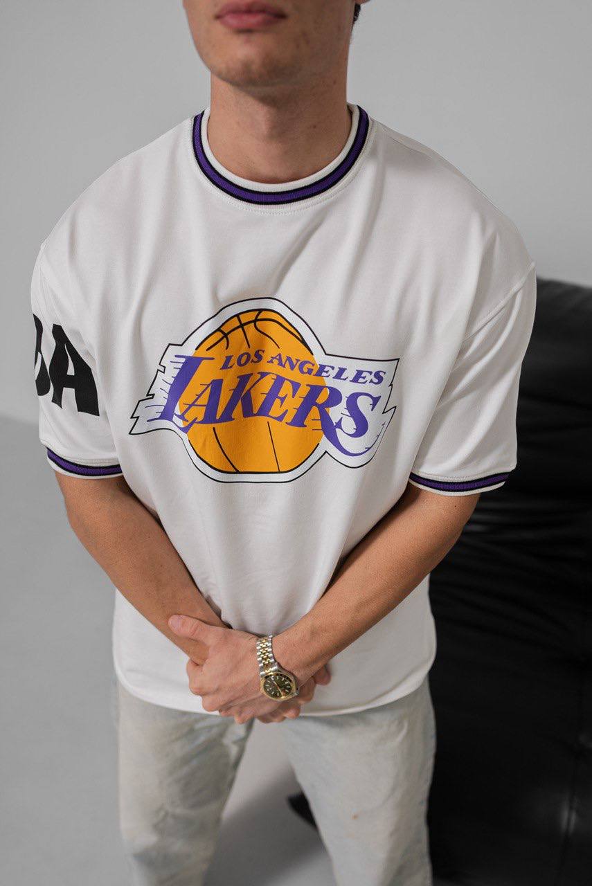 Los Angeles Lakers NBA Graphic Tee - Vintage Style Basketball T-Shirt - Retro Sports Top