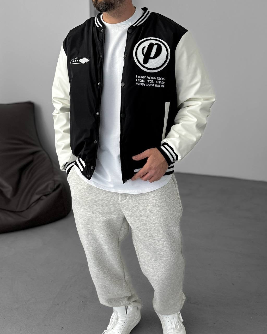 Men's Oversized Buttoned Pocket Sweatshirt