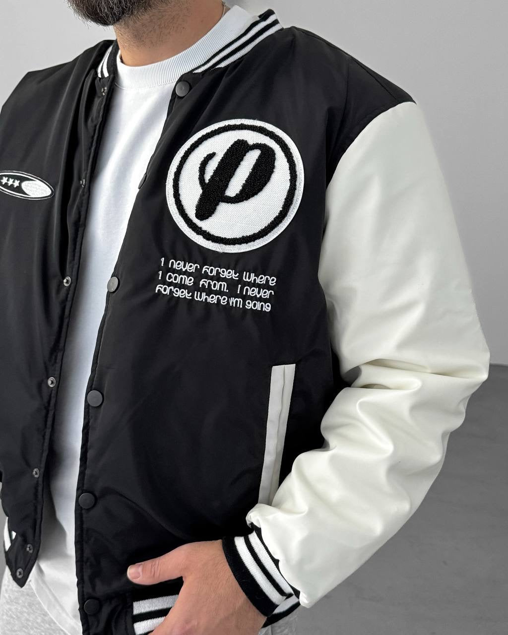 Men's Oversized Buttoned Pocket Sweatshirt