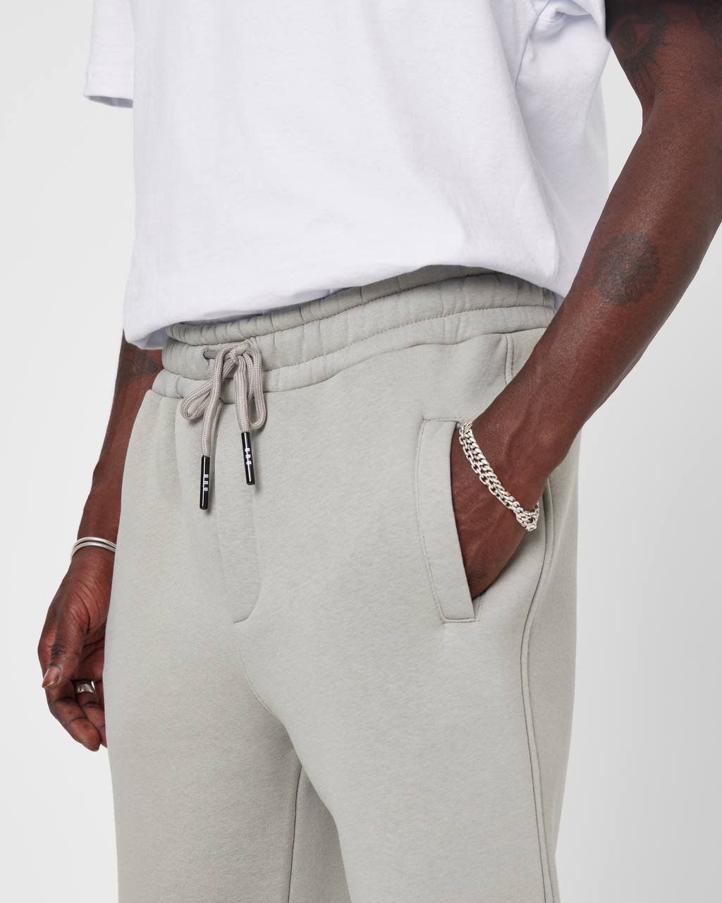 Men's Oversized Fleece-Lined Jogger Sweatpants