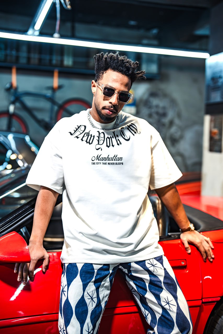 New York City Manhattan Tee – Oversized Cotton