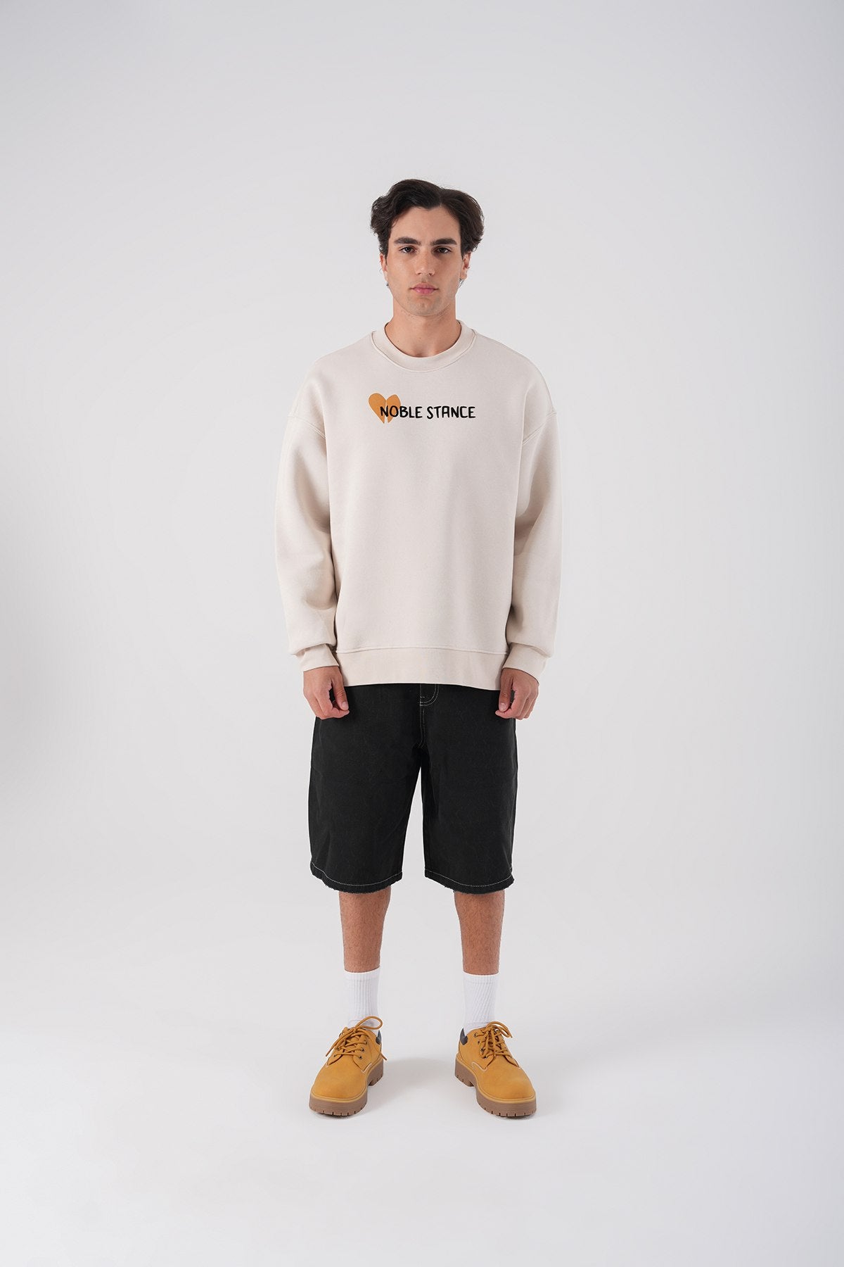 Noble Stance Oversized Sweatshirt: Artistic Heart & Dog Graphic