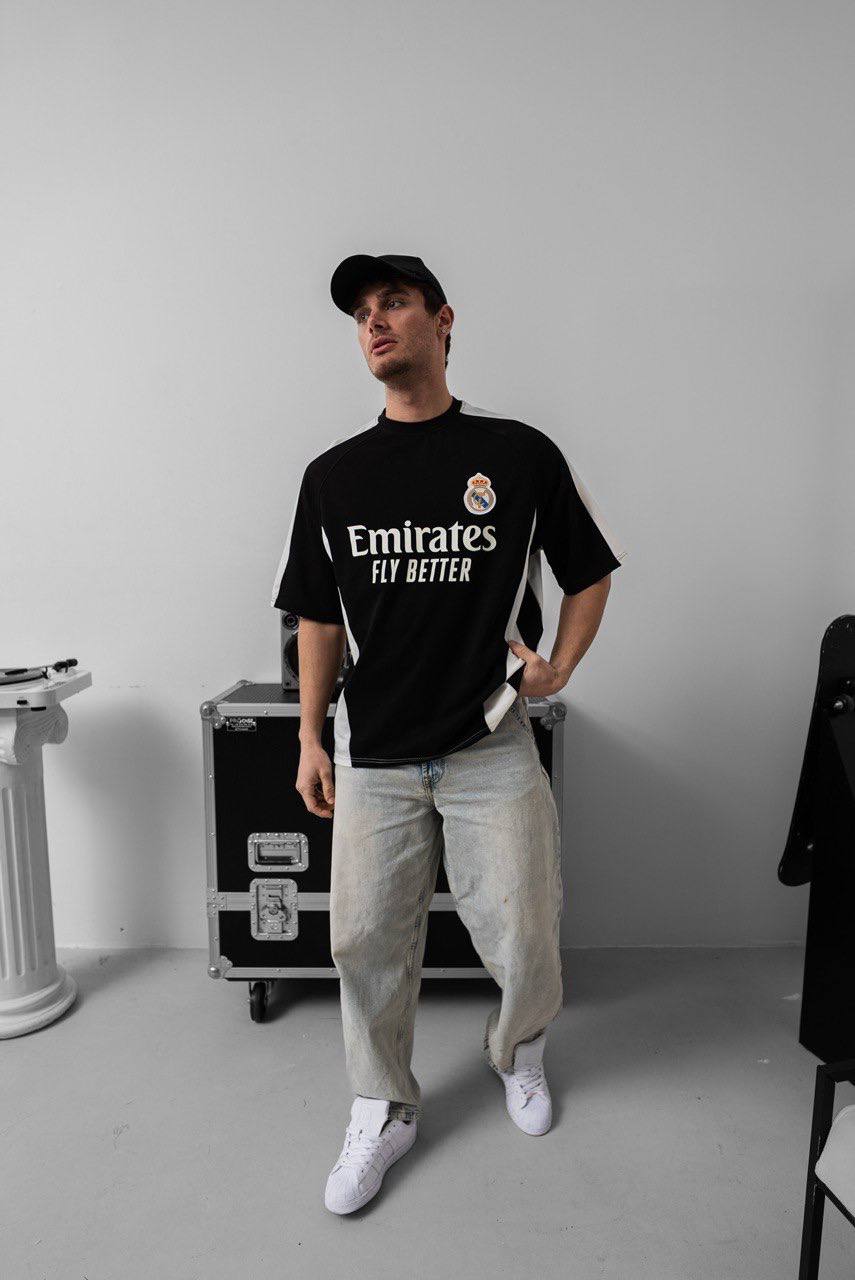 Official Real Madrid 2024/25 Home Jersey - Emirates Fly Better