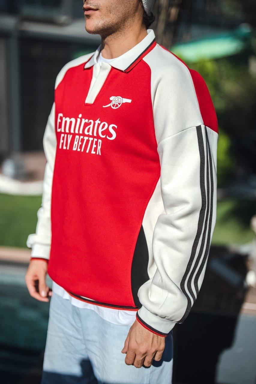 Arsenal Oversized 3-Thread Fleece-Lined Sweatshirt - Cozy and Durable Design.