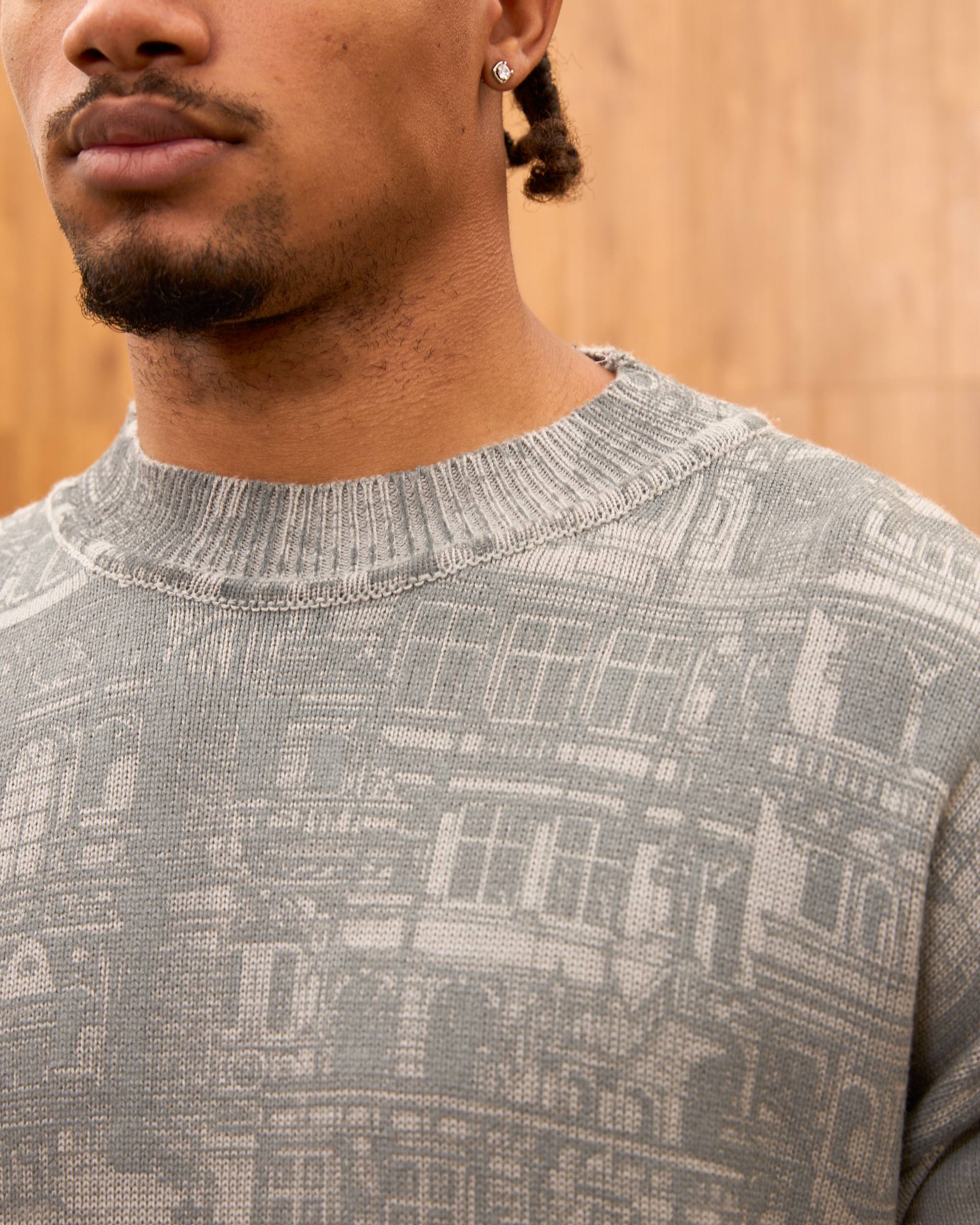 Oversize Architectural Knit Sweater for Men - Premium Baroque Cityscape Crewneck Pullover