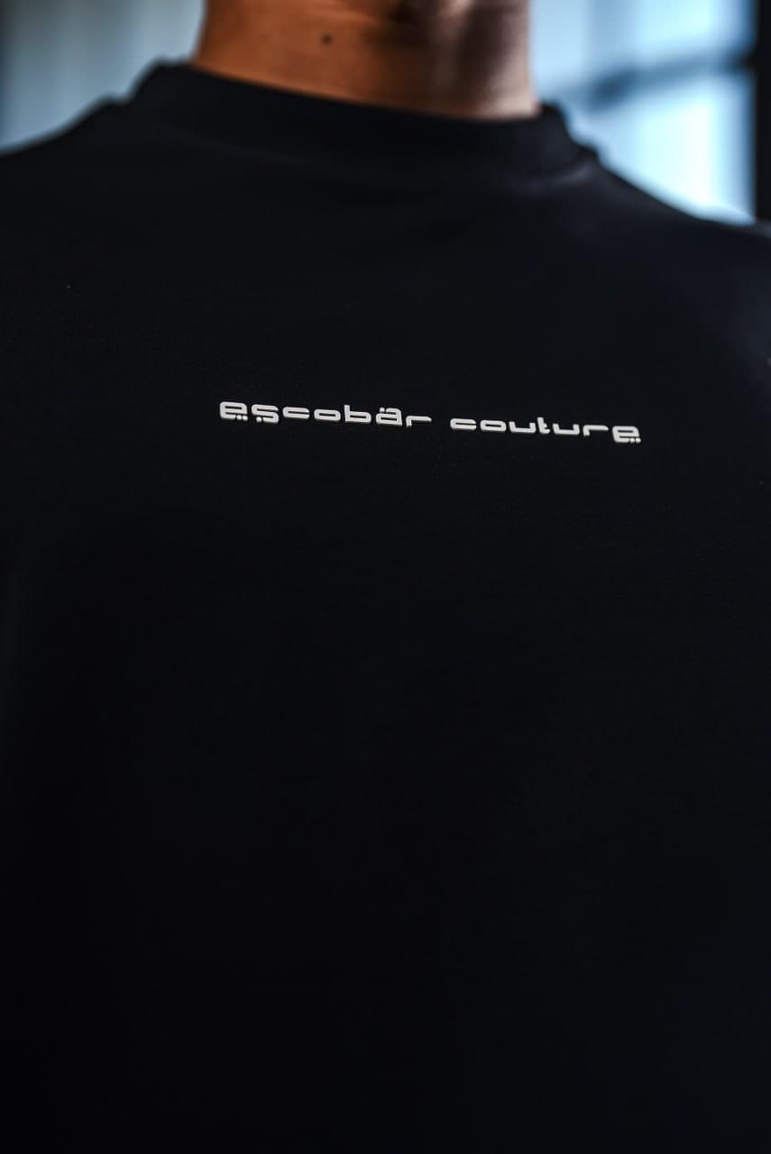 Couture Oversize Cotton T-Shirt – Back Embroidered Streetwear Tee.