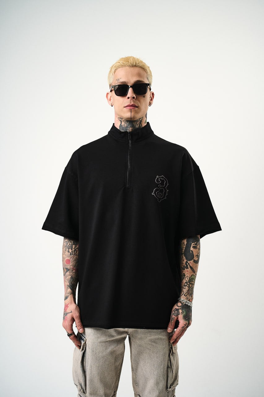 Oversize Cotton Tee - Half-Zip High Neck Chain Graphic Shirt
