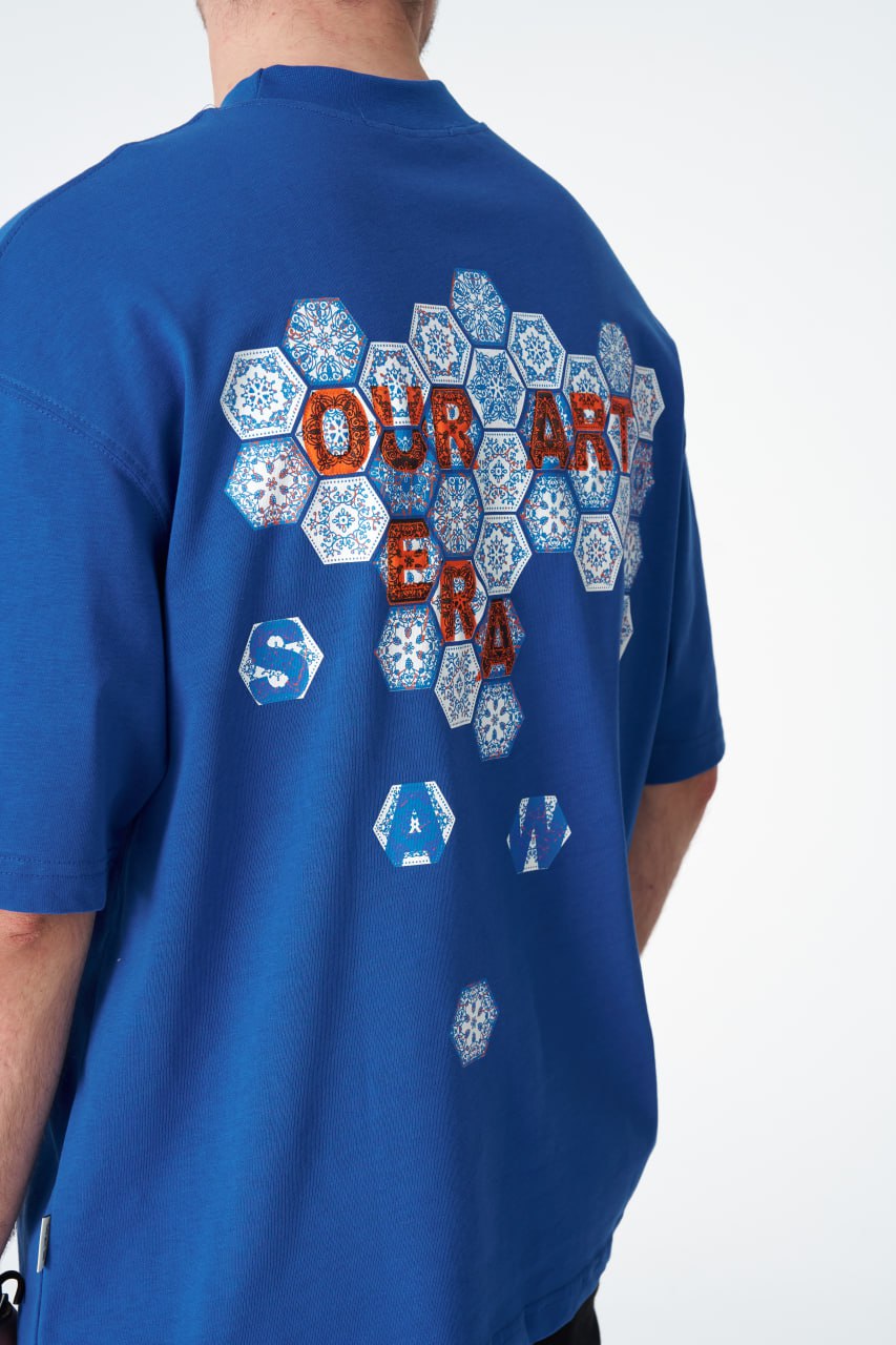 Oversize Cotton Tee / Hexagon Mosaic Graphic Print "OUR ART ERA SAW"