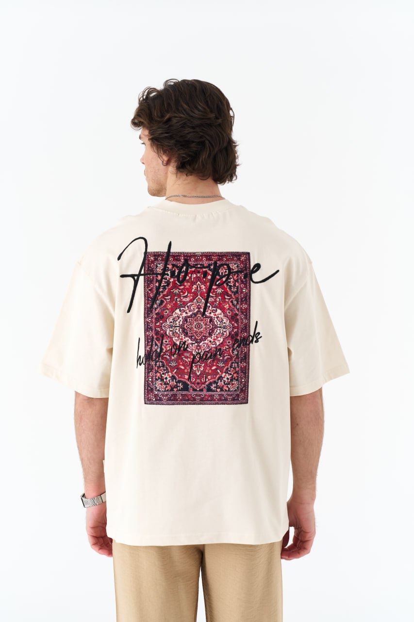 Hope Text & Rug Tapestry Graphic Oversize Tee