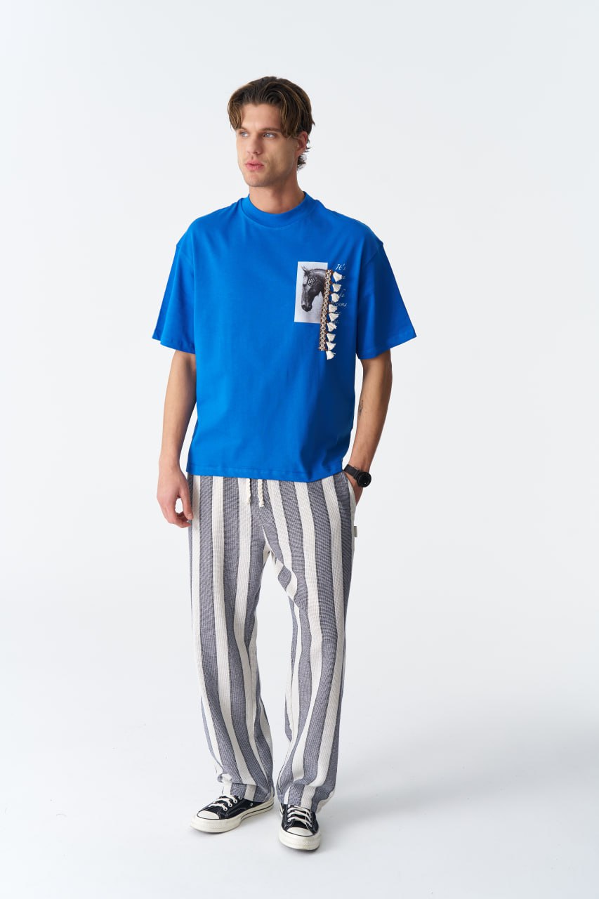 Horse Tassel Graphic Oversize Cotton Tee