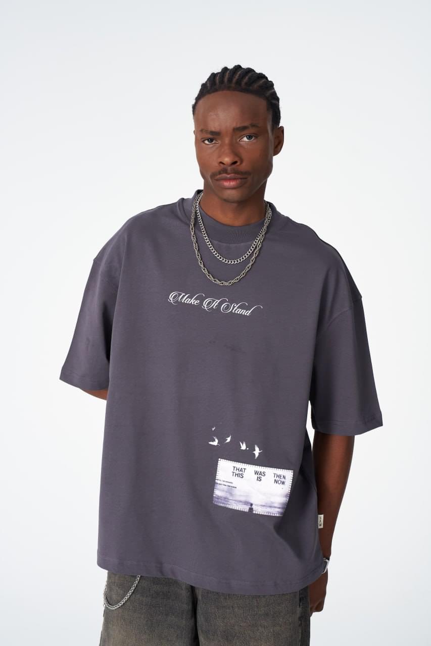 Oversize Cotton Tee / "Make A Stand" Photographic Graphic Print.