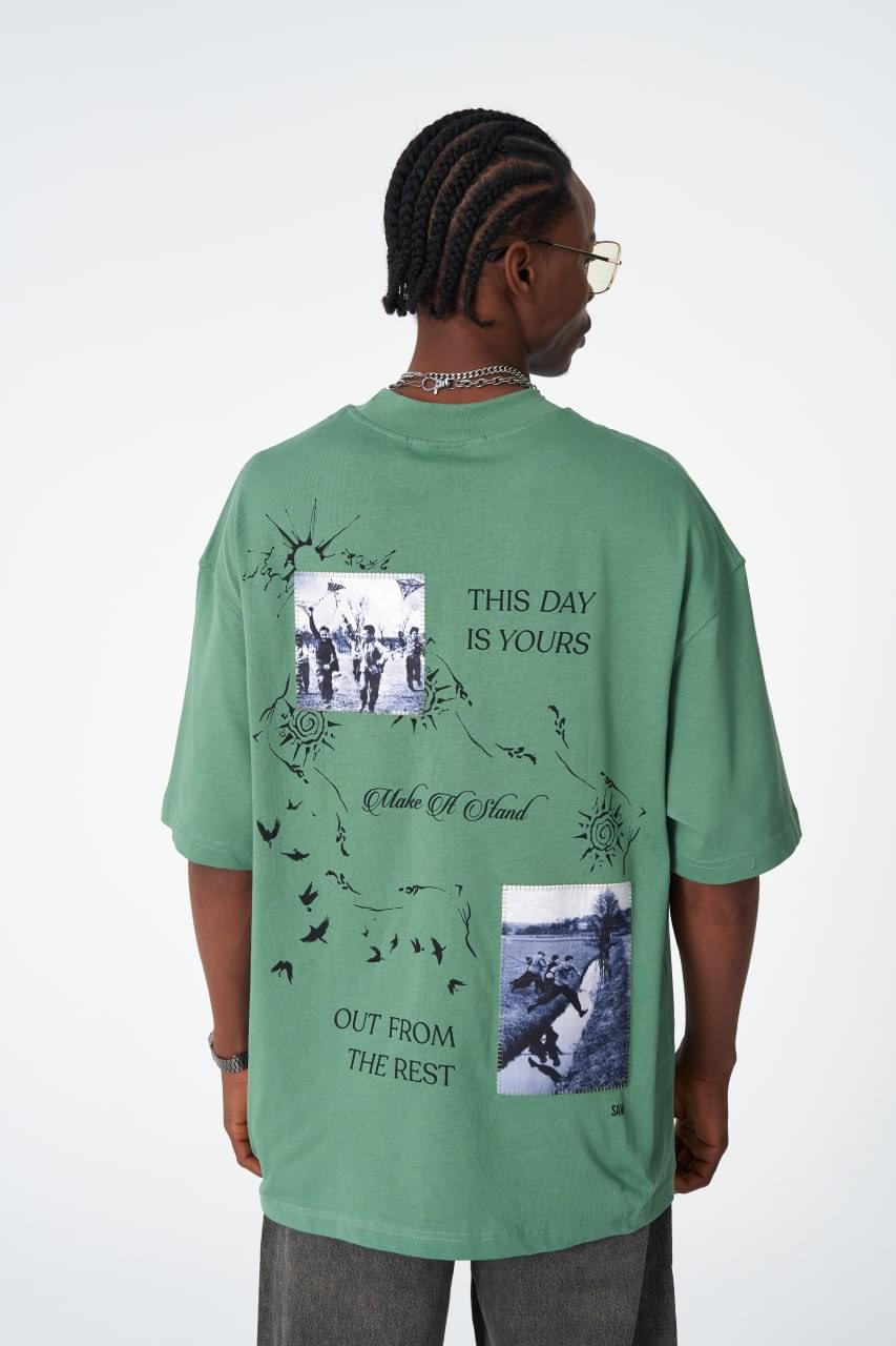 Oversize Cotton Tee / "Make A Stand" Photographic Graphic Print.