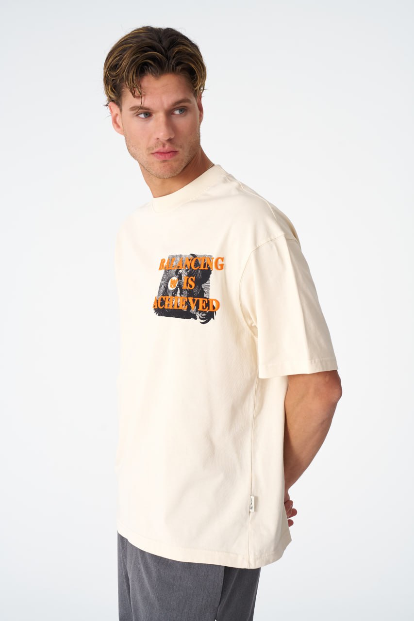 Oversize Cotton Tee / Mythical Bird & Waves Graphic Print "Balancing Is A Chaotic"