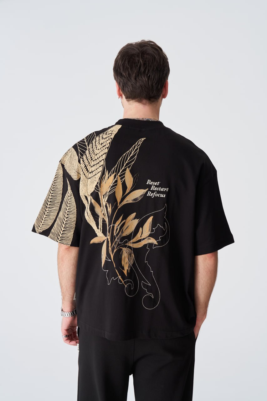 Reset Restart Refocus Organic Graphic Oversize Tee