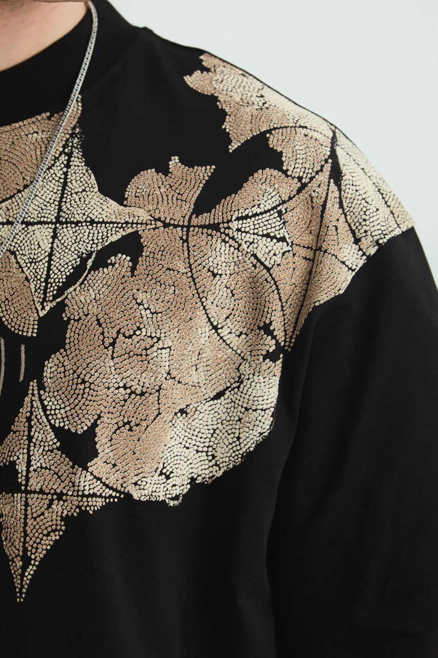 Oversize Cotton Tee / Ornate Animal Graphic Print "Fear Of Being Average"