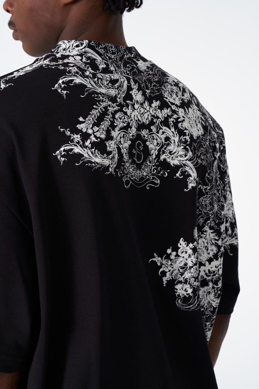 Oversize Cotton Tee / Ornate Baroque Style Graphic Print