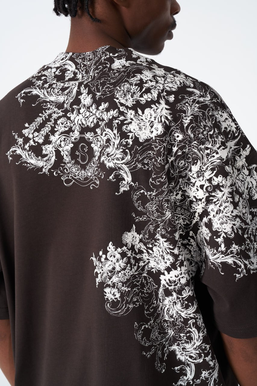 Oversize Cotton Tee / Ornate Baroque Style Graphic Print